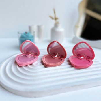 رژگونه و رژلب کرمی قلبی گلف گرل