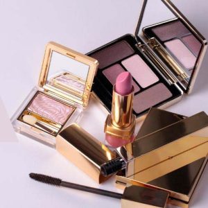 چگونه آرایش ماندگار داشته باشیم
