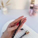 خط چشم ماژیکی عروسکی