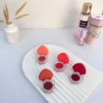 رژگونه و رژ لب قلبی